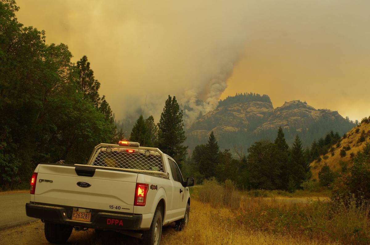 Fire crews work to contain fires in Douglas County Wildfires