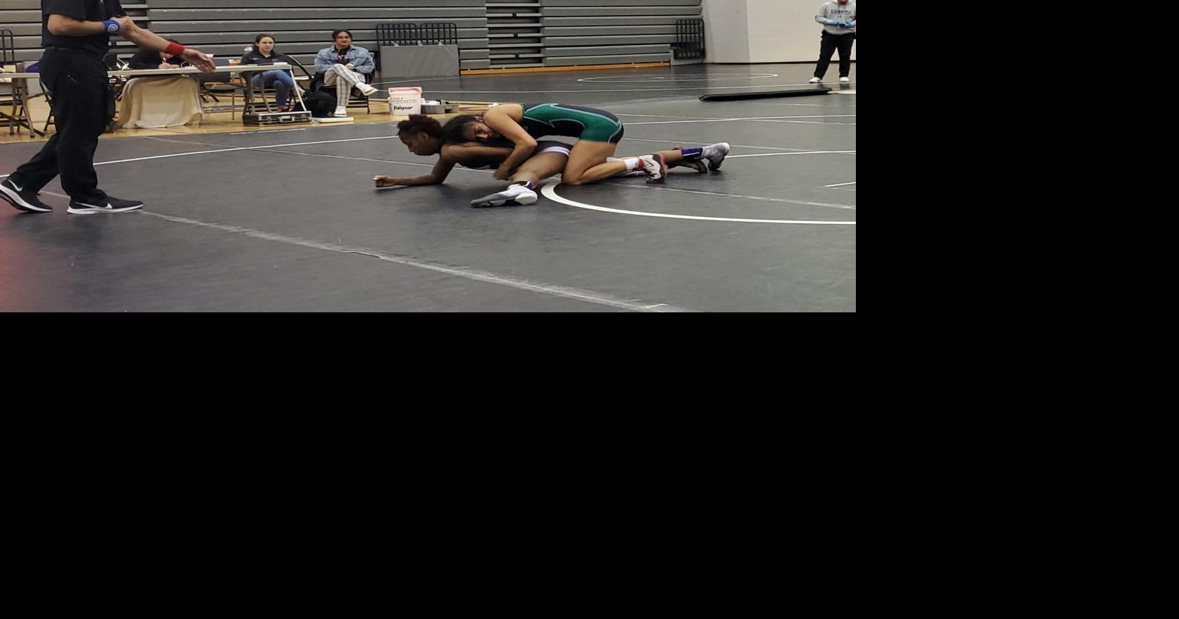 Umpqua women's wrestling team takes two dual wins in Nebraska | Ucc ...