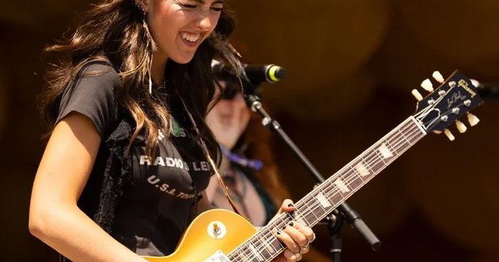 Half Shell Features Bella Rayne Tuesday Night