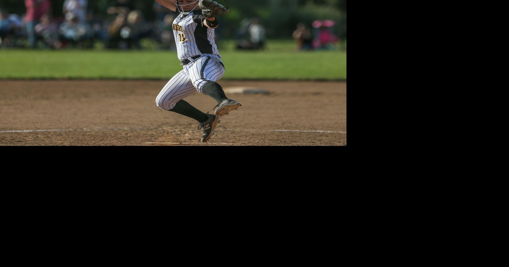Prep Softball: South Umpqua heads to state championship after 5-0 win over Yamhill-Carlton