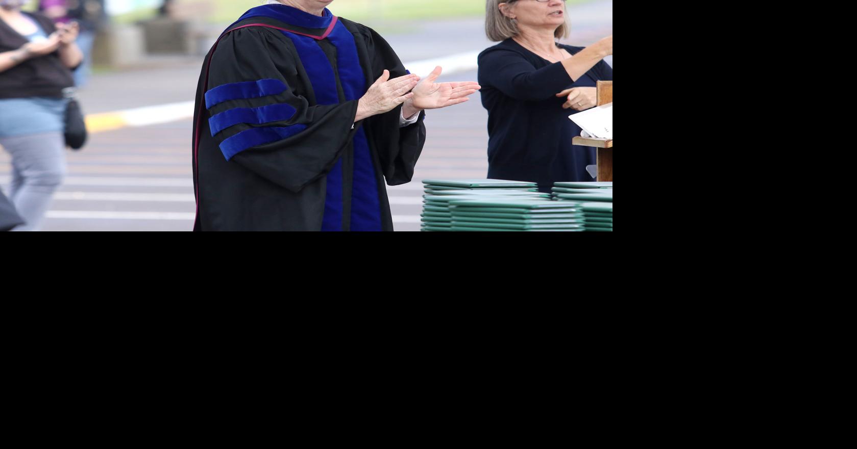 Umpqua Community College President Debra Thatcher believes she leaves ...