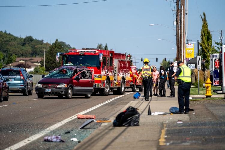 NJ deadly crash: 3 dead after fiery minivan, tractor trailer crash