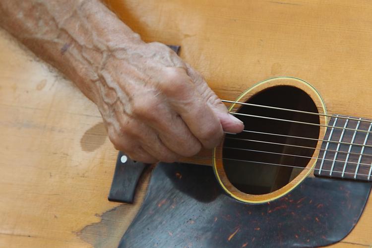 Fiddling in the Park brings in youth to participate in music and ...