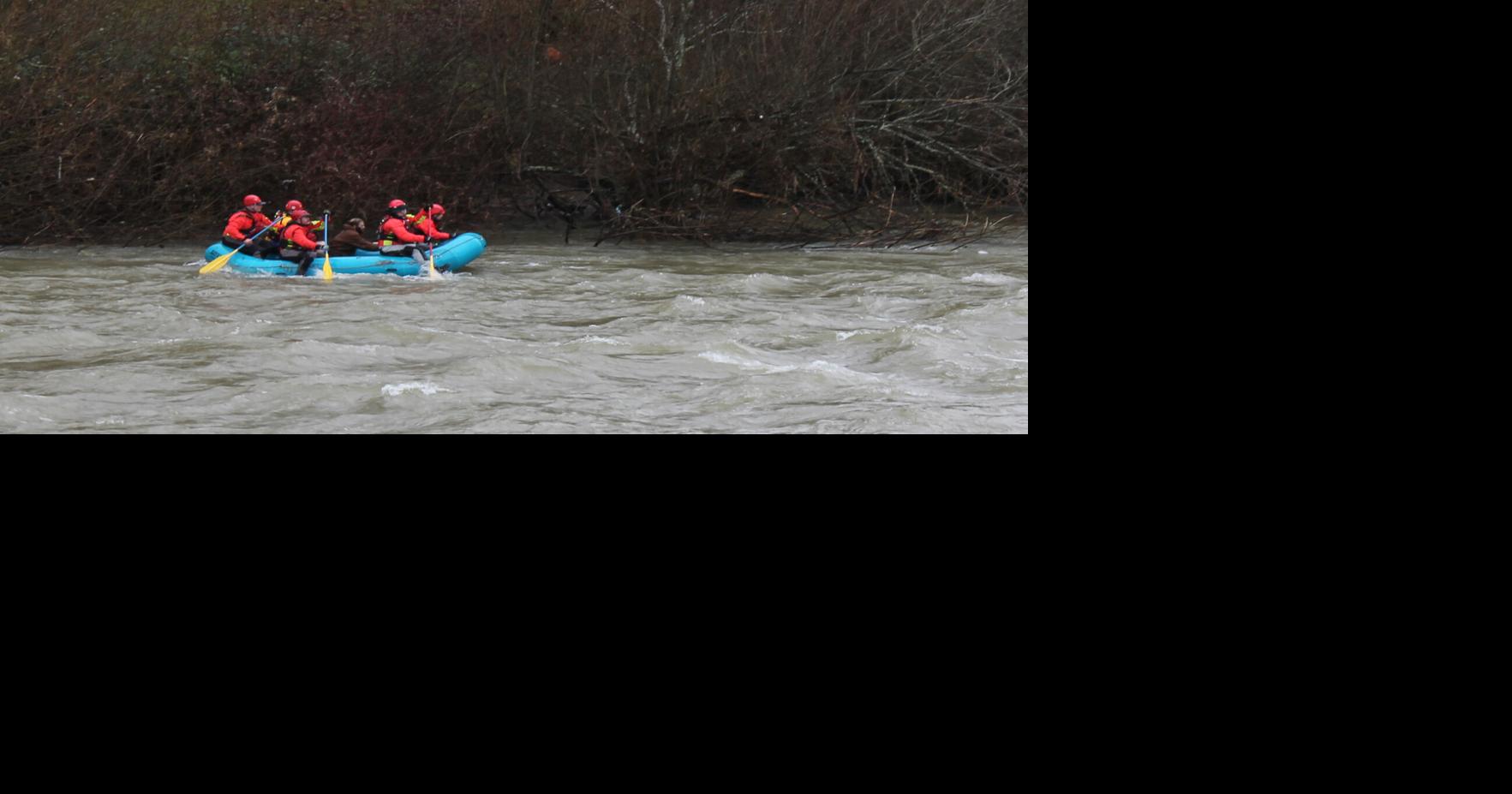 Boat capsized on South Umpqua River, people rescued | Local News ...