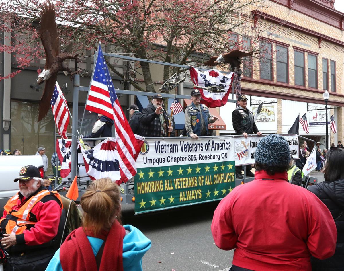 Veterans day parade in media pa