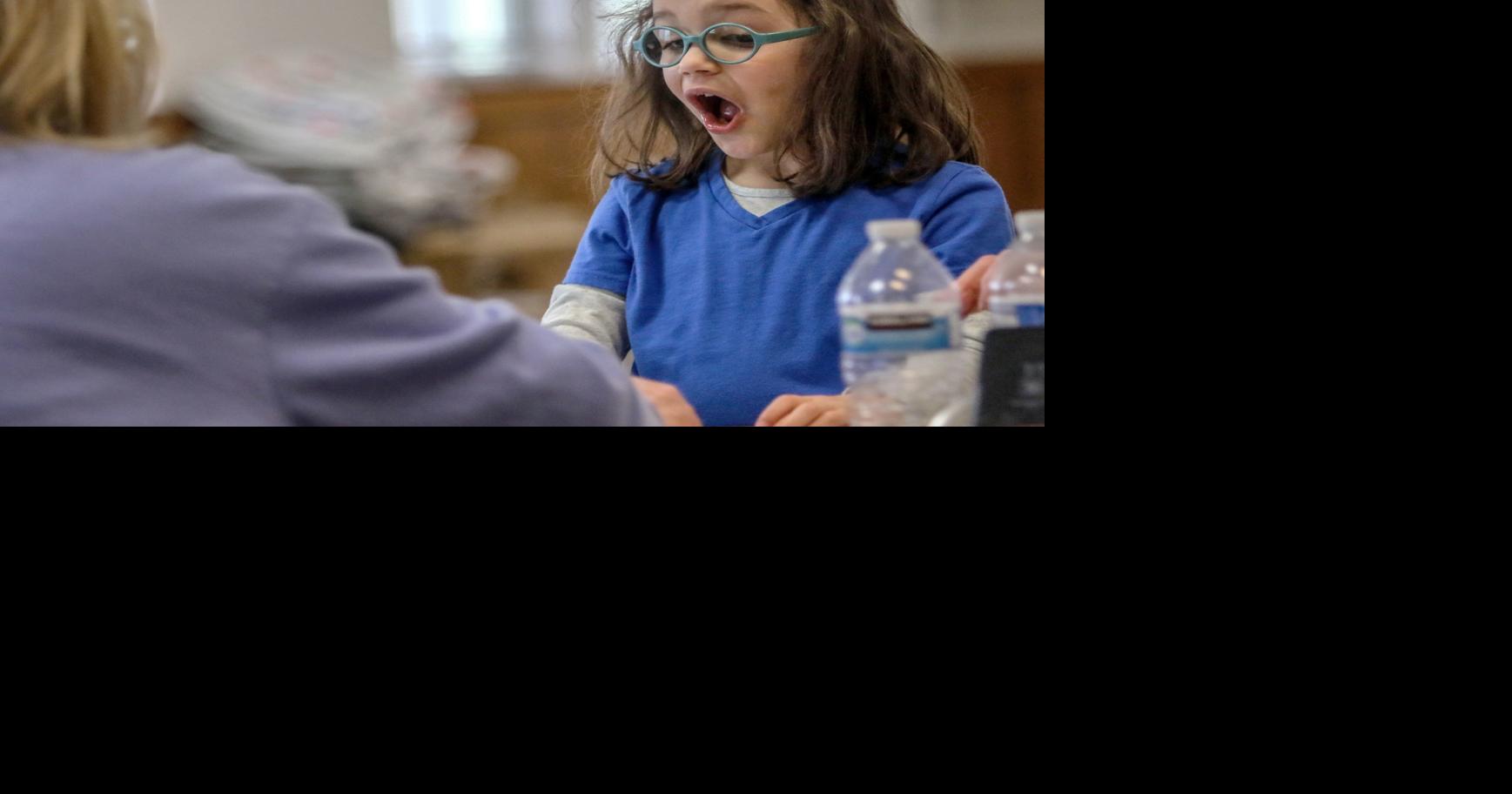 Sutherlin citizens warm up at Sutherlin Community Center Local News