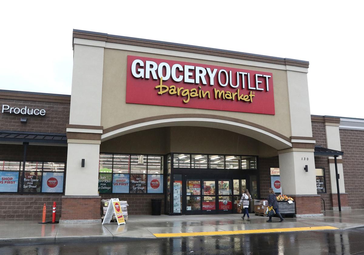 Owners of Tri City Grocery Outlet give back Business