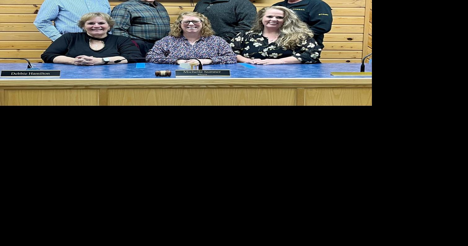 Sutherlin councilors take the oath of office News