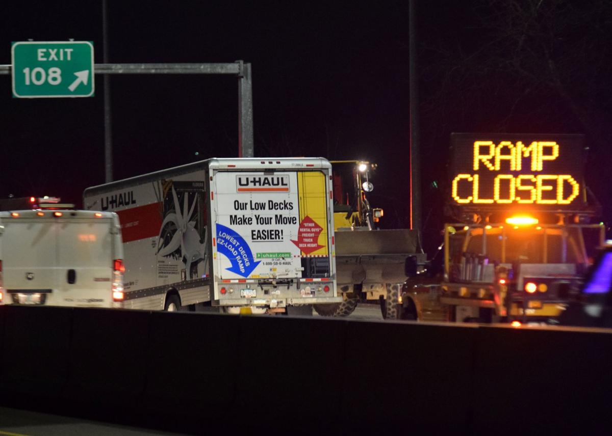 U Haul Hits Barrier Along Myrtle Creek Curves Backing Up I 5 Traffic Accidents Nrtoday Com
