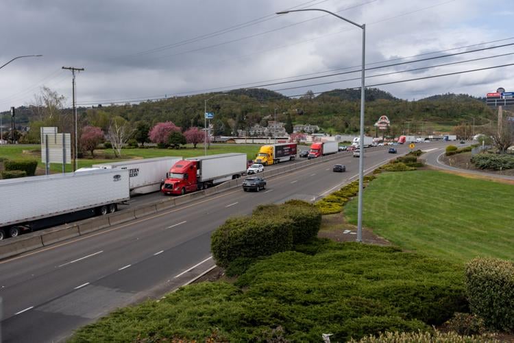 Interstate 5 southbound temporarily closed due to crash | Local News ...