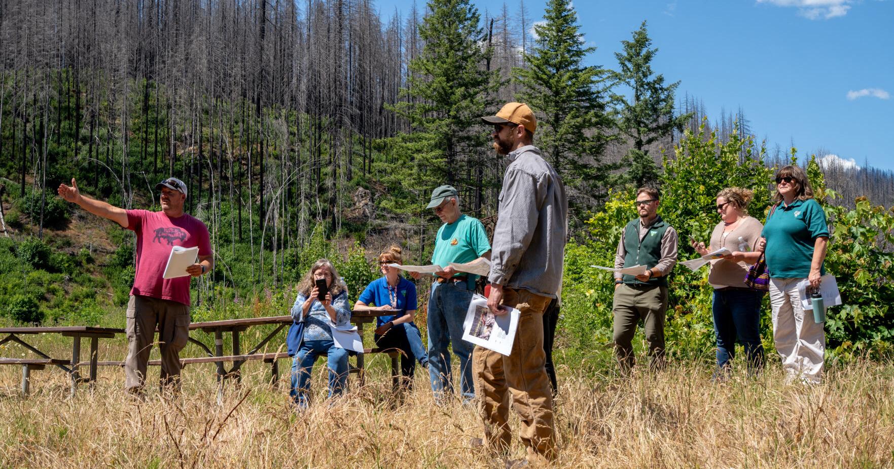 Western Oregon Resource Advisory Committee holds meeting, field trip in Glide - Vimarsana News