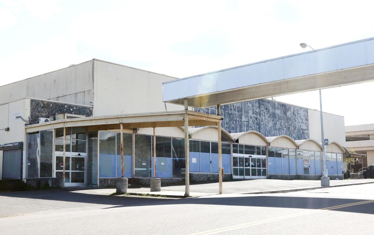 Part of old Rite Aid coming down Business