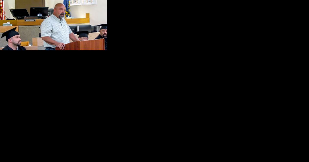 Chris Boice gives keynote speech at drug court graduation - Vimarsana News