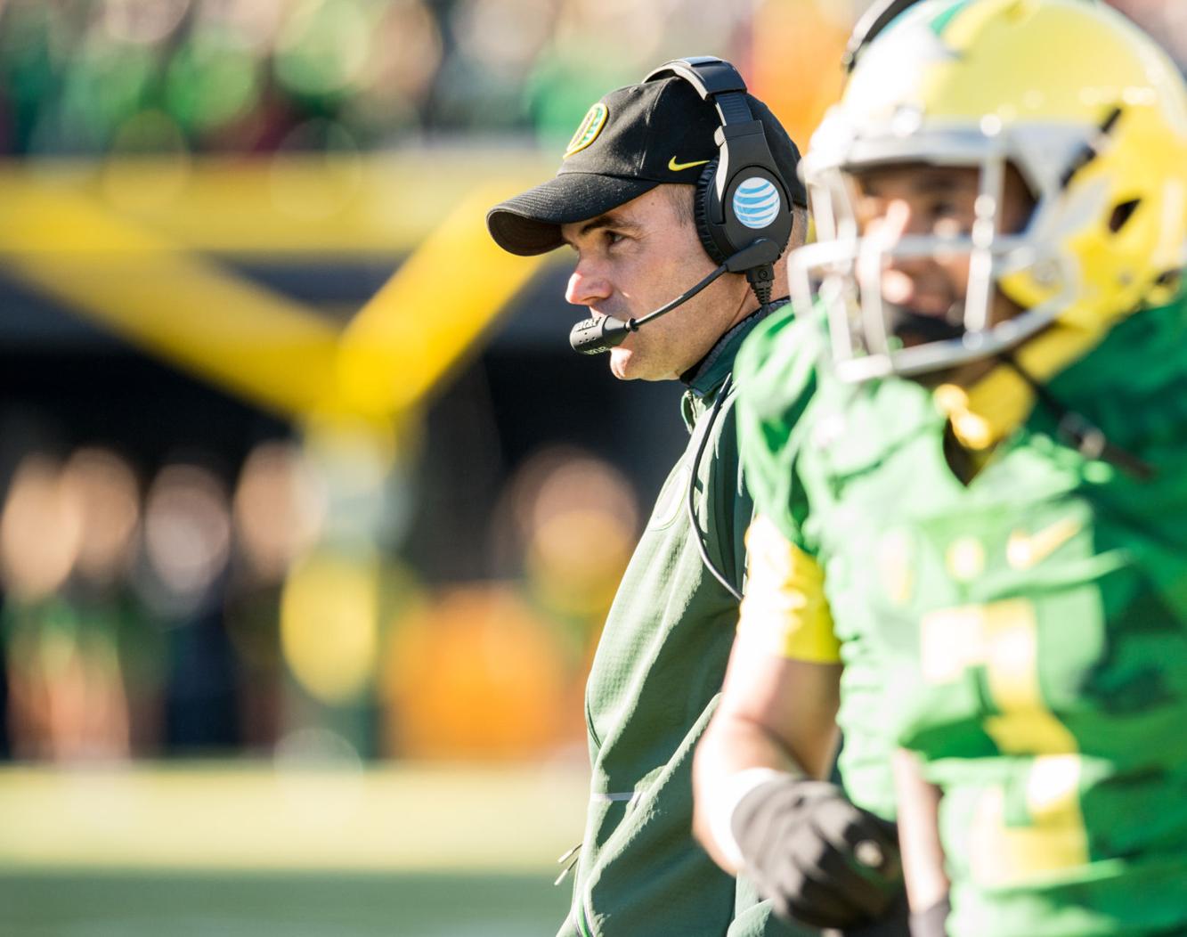 Commentary Oregon coach Mark Helfrich keeps working Oregon Football