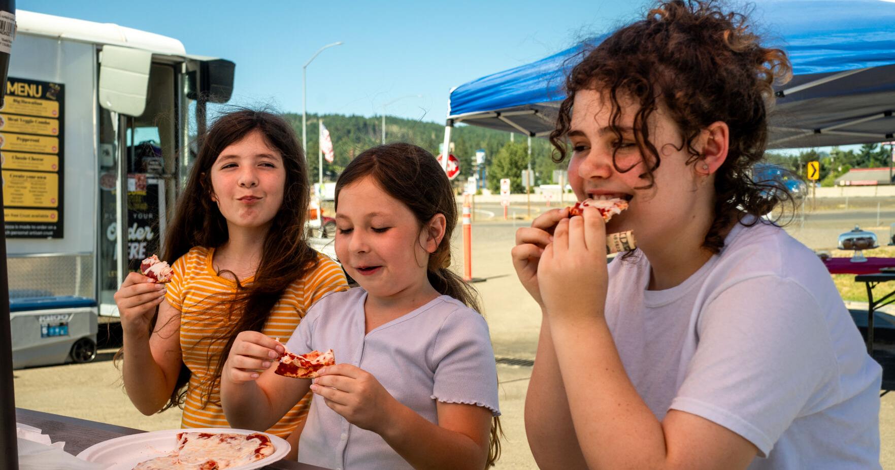 Food Truck Friday serves up fresh food and fun in Sutherlin - Vimarsana News