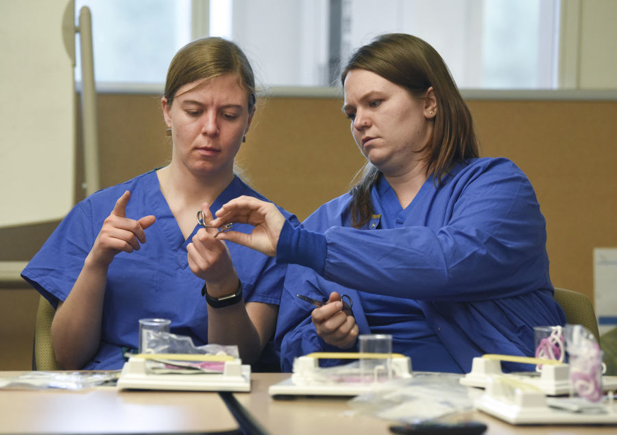 Medical Students From Wsu Get Hands On Training Nrtoday Com