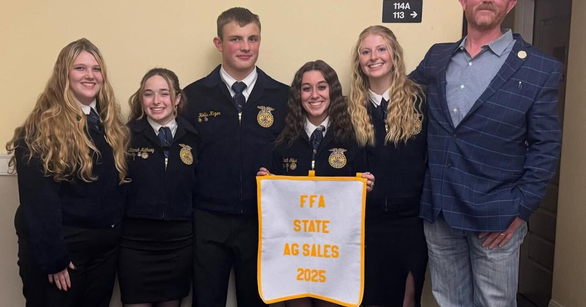 सदरलिन, ओकलैंड एफएफए चैप्टर राज्य प्रतियोगिताओं में स्थान प्राप्त करते हैं