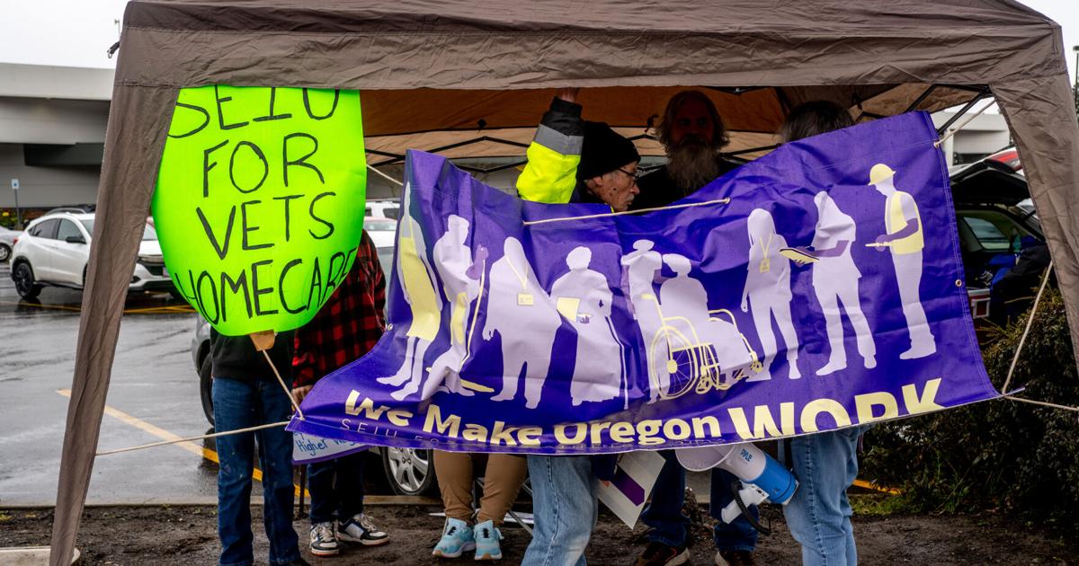 SEIU Chapter 503 holds rally on Garden Valley Blvd. | News | nrtoday.com