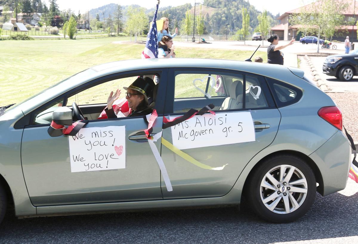Brockway, McGovern Elementary School teachers join forces to greet