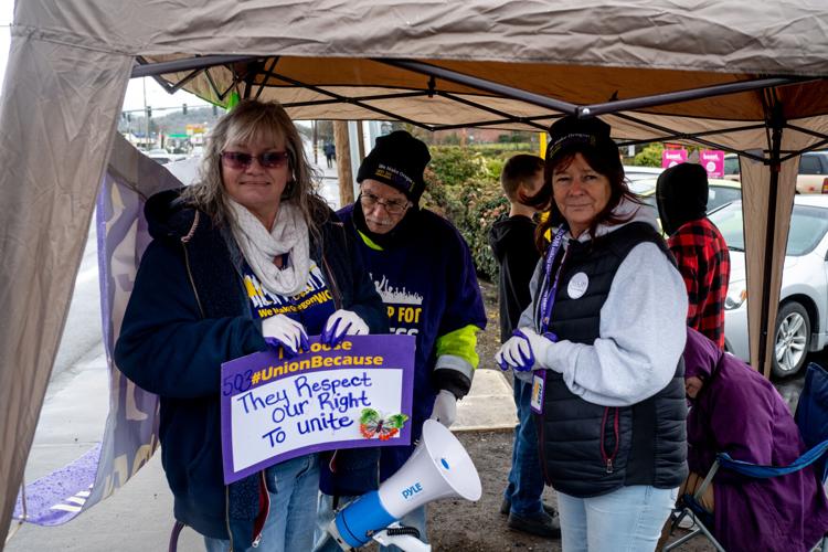 SEIU Chapter 503 holds rally on Garden Valley Blvd. | News | nrtoday.com