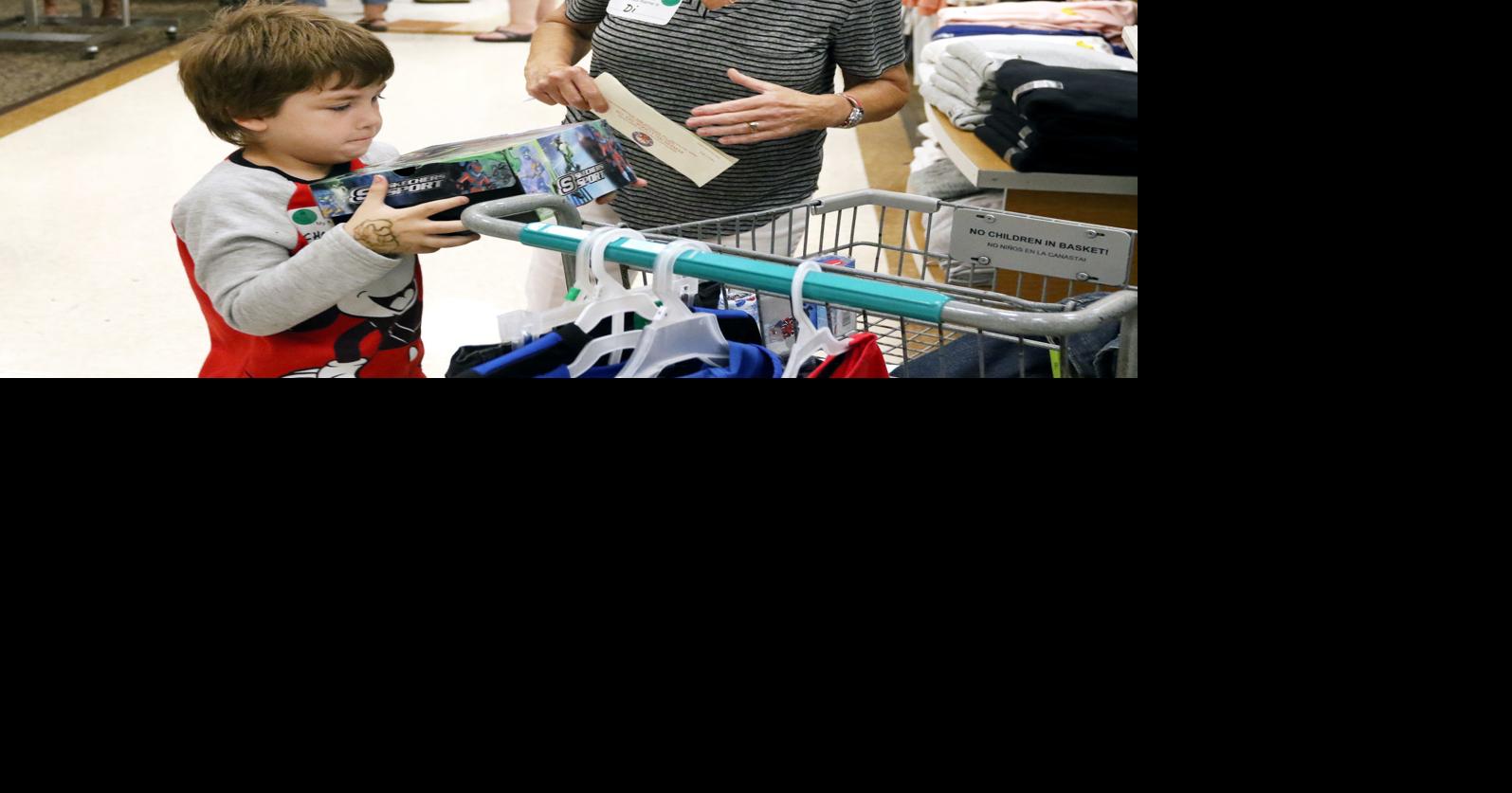 Elks Lodge gives 30 local kids 200 for back to school shopping spree Roseburg