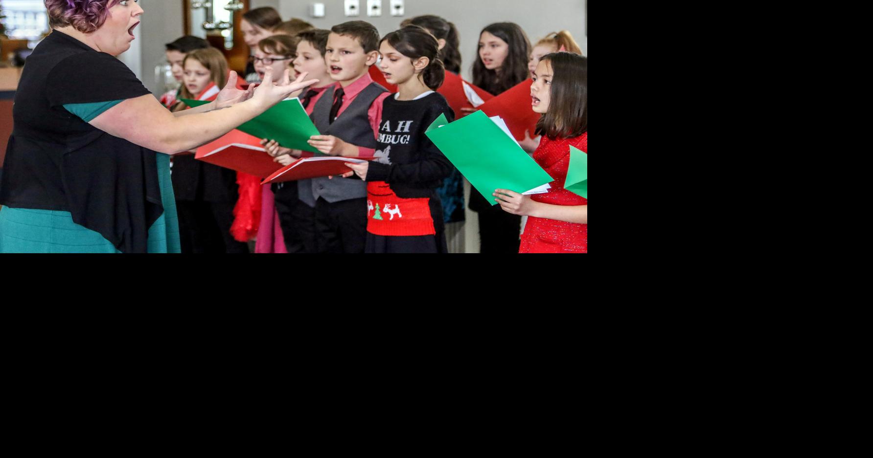 Fir Grove students entertain residents at Linus Oakes Education