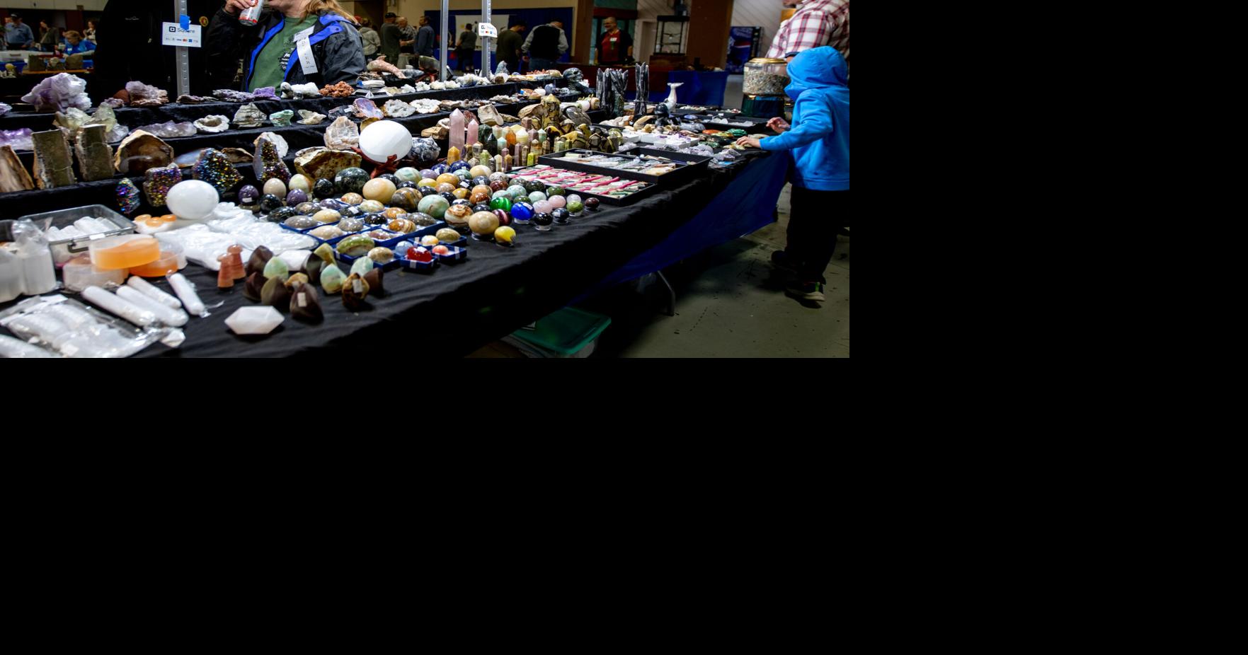 Just one more rock to see at the gem show this weekend | Environment ...