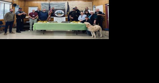 Winston celebrates incorporation anniversary with cake - Vimarsana News