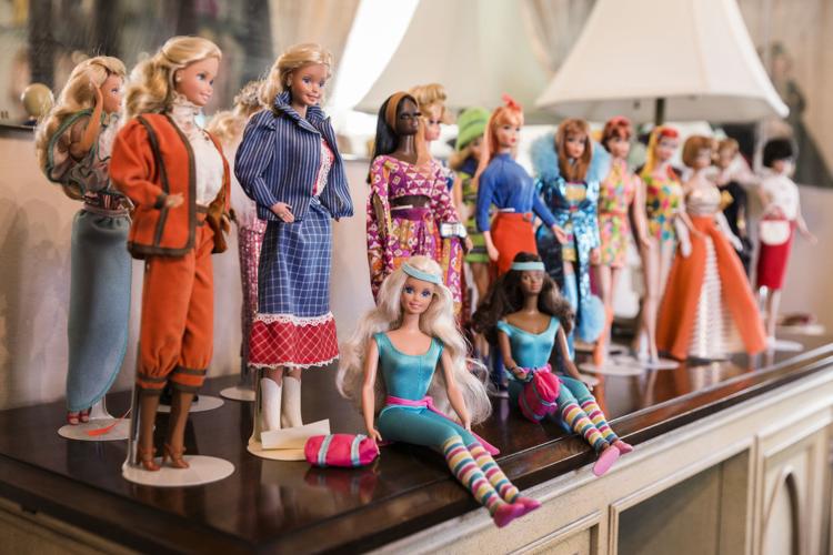 Encommium grillen ramp The Chic Octogenarian Behind Barbie's Best Looks | | nrtoday.com
