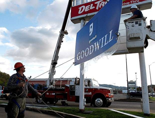 Roseburg Goodwill to relocate and offer job training | Business |  