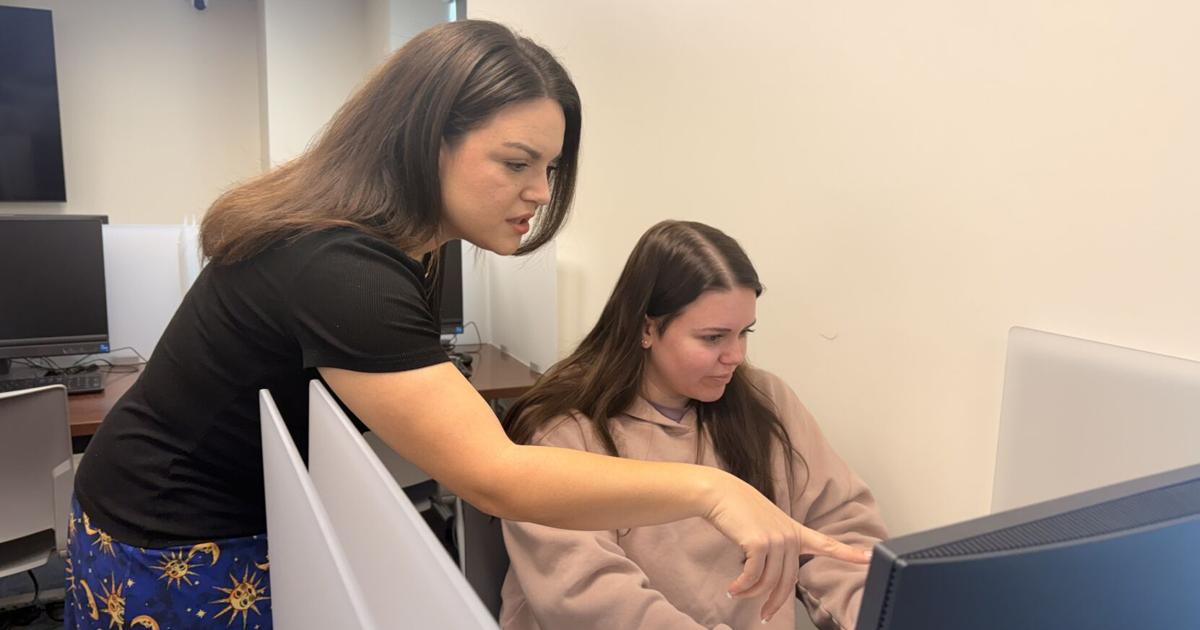 Kelly Cockrum Professor blends media, culture and creativity in her classroom ...