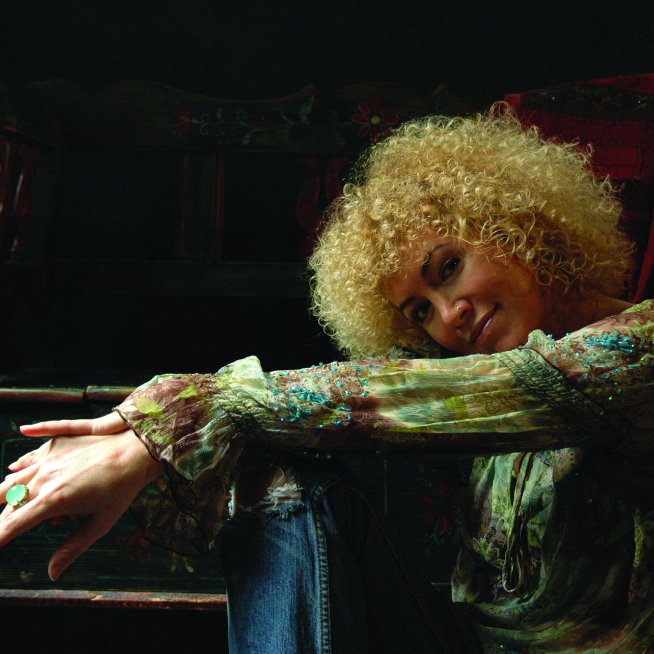 The People S Choice Jennie Devoe Music Nuvo Net