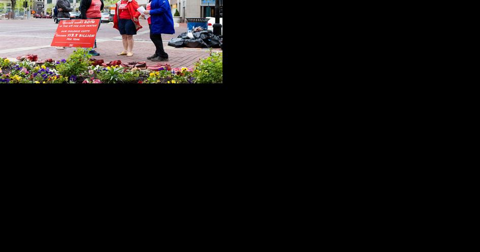 MOMS Demand Action shoe demonstration - Vimarsana News