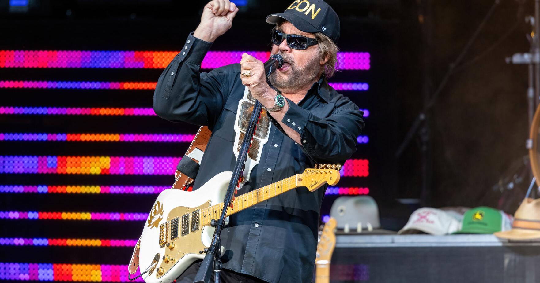 Hank Jr. lights up Ruoff; Also, win FREE Tickets - Vimarsana News