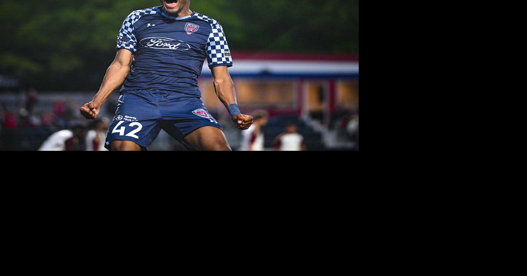 Slideshow: Emotional Week Ends In Indy Eleven