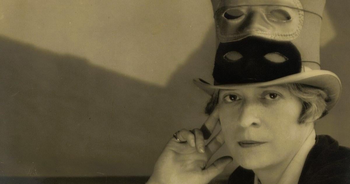 Step into Janet Flanner's world