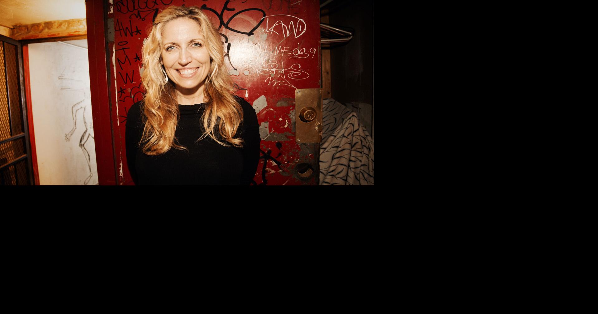 Laurie Kilmartin Net Worth 