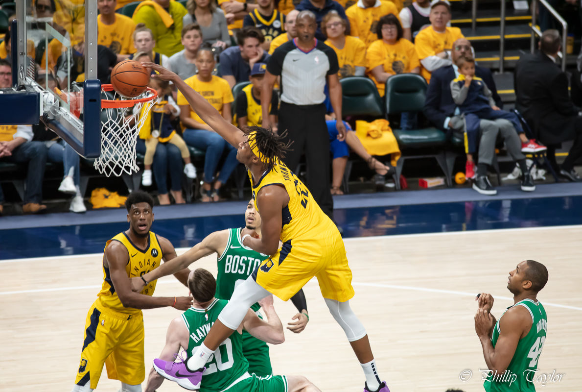 myles turner dunk