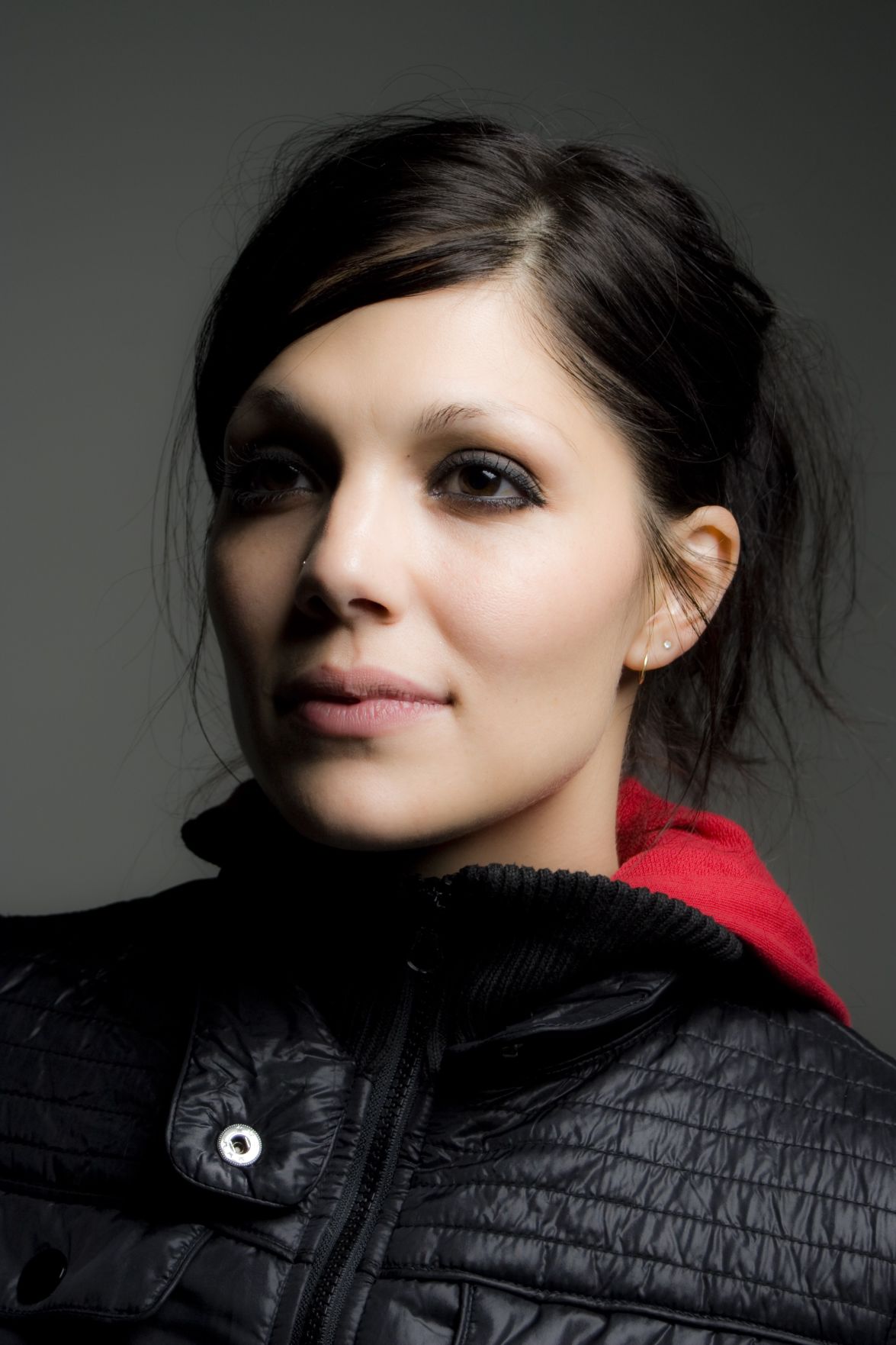 Aimee Allen Takes Refuge In Carmel Music Nuvo Newsnirvana Com