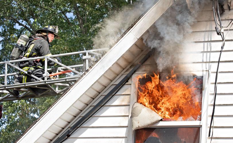 can firefighters smoke cigarettes Fire sparked by cigarette destroys Warren County home | Nvdaily