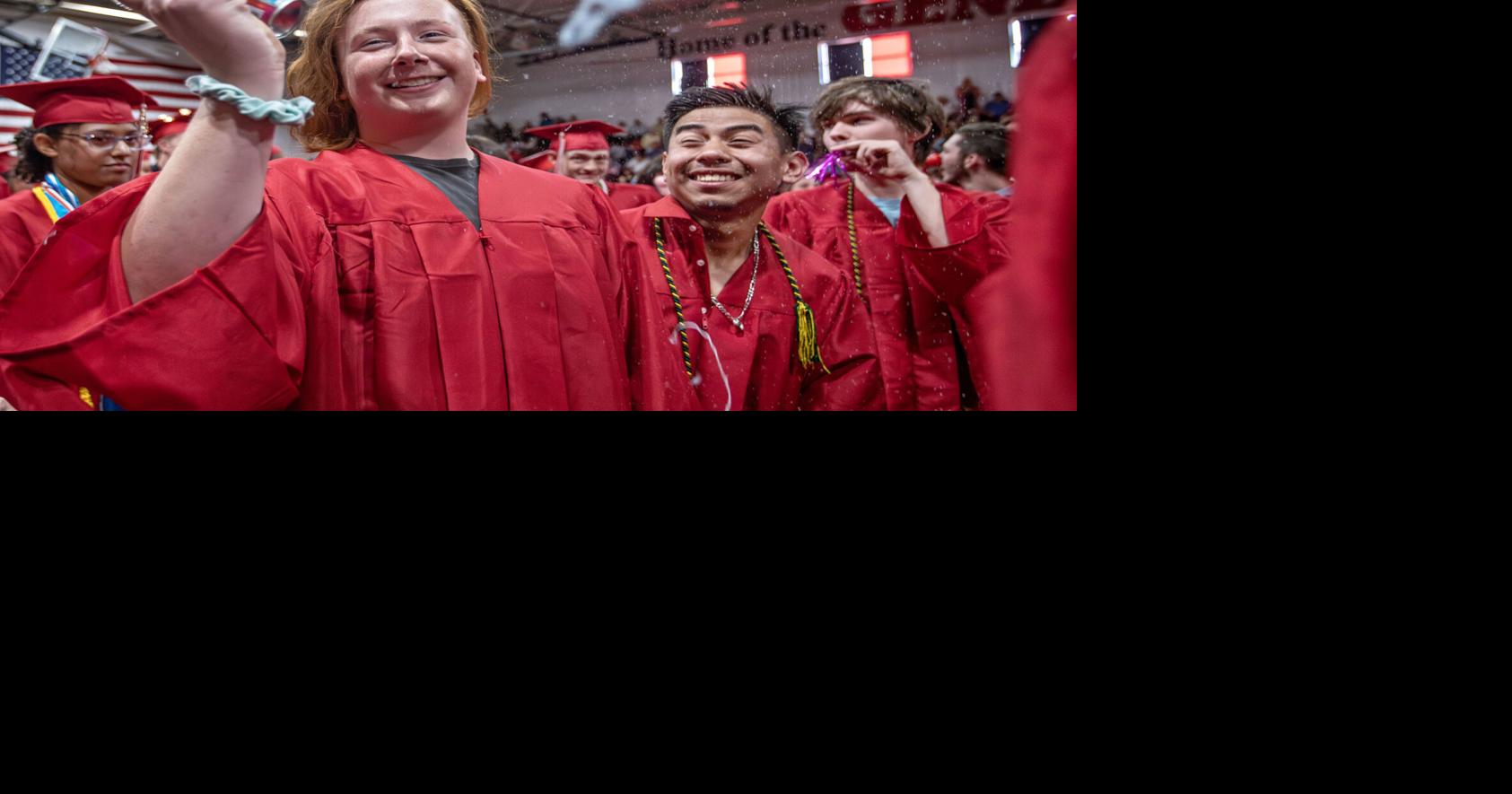Mountain View High School Graduation | Nvdaily | nvdaily.com