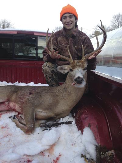 10-point buck | Outdoors | nvdaily.com