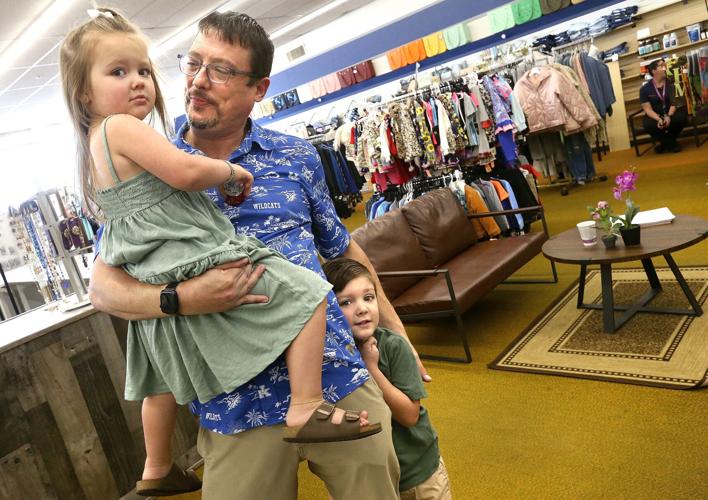 Lantz’s Pharmacy has closed, gift shop remains open Nvdaily