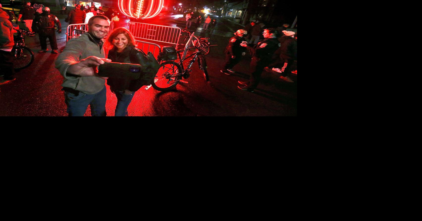 First Night Winchester attracts smaller crowd than usual Nvdaily