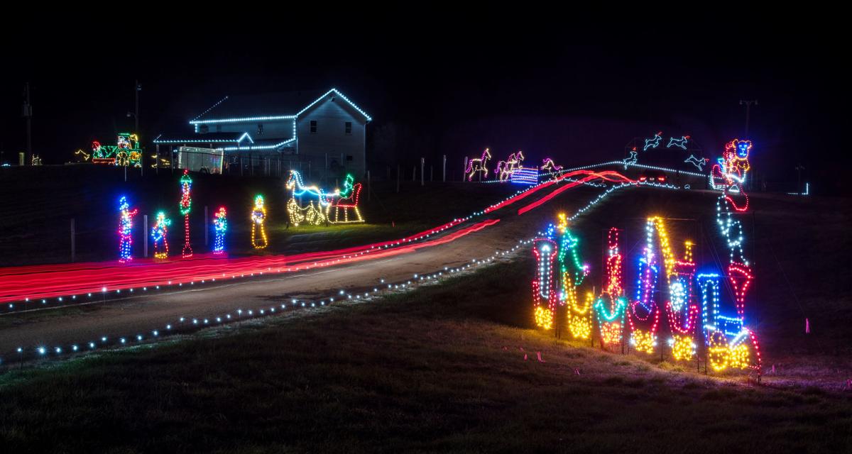 Clearbrook Park Christmas Lights 2021 Fair Manager Successful Light Show Attracted 25k To Woodstock Nvdaily Nvdaily Com