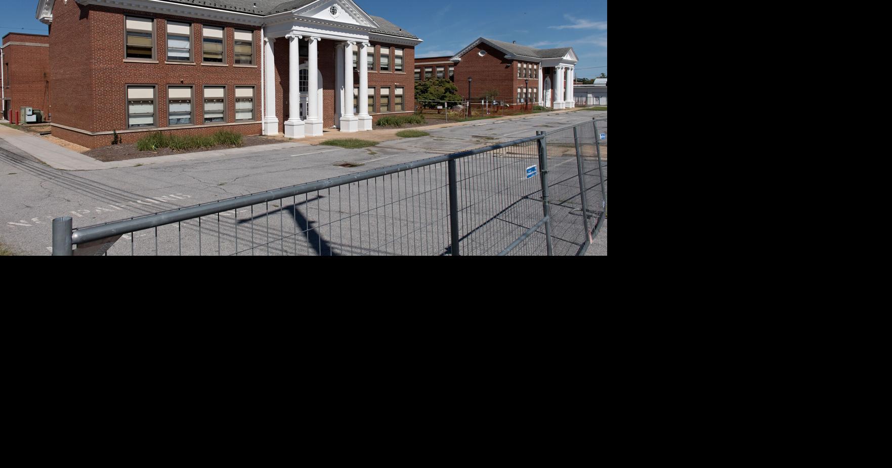 School division proposes Option B to house EWM students