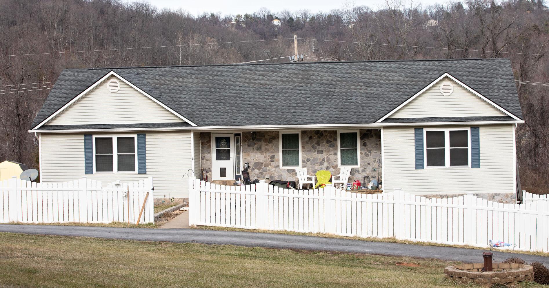 EDA drops suits against town; Jennifer McDonald buys back her house - Vimarsana News