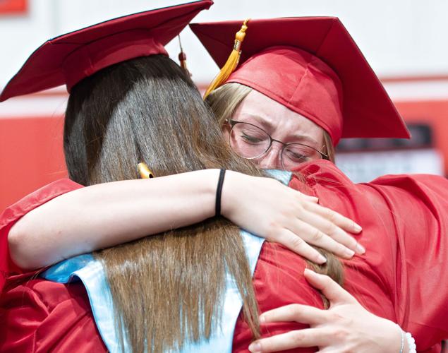 Mountain View High School Graduation | Nvdaily | nvdaily.com