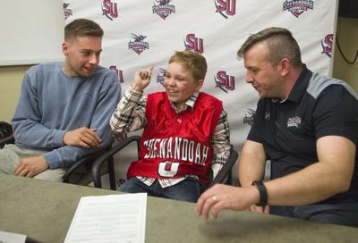 Su Men S Hoops Program Welcomes Local 12 Year Old To Squad Local News Nvdaily Com