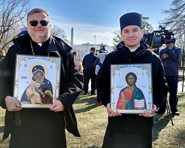 UKRAINE PRIESTS